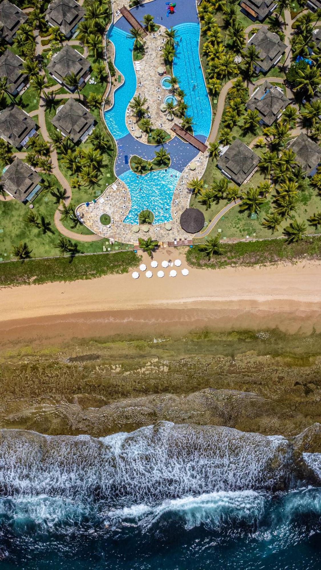 Apartment Pool View